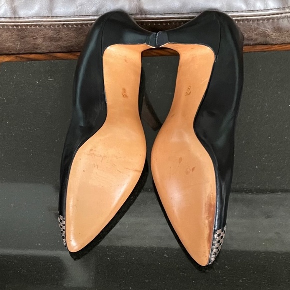 Bally of Switzerland Vintage Leather Pumps  Made in Italy.  8.5 - Picture 6 of 10